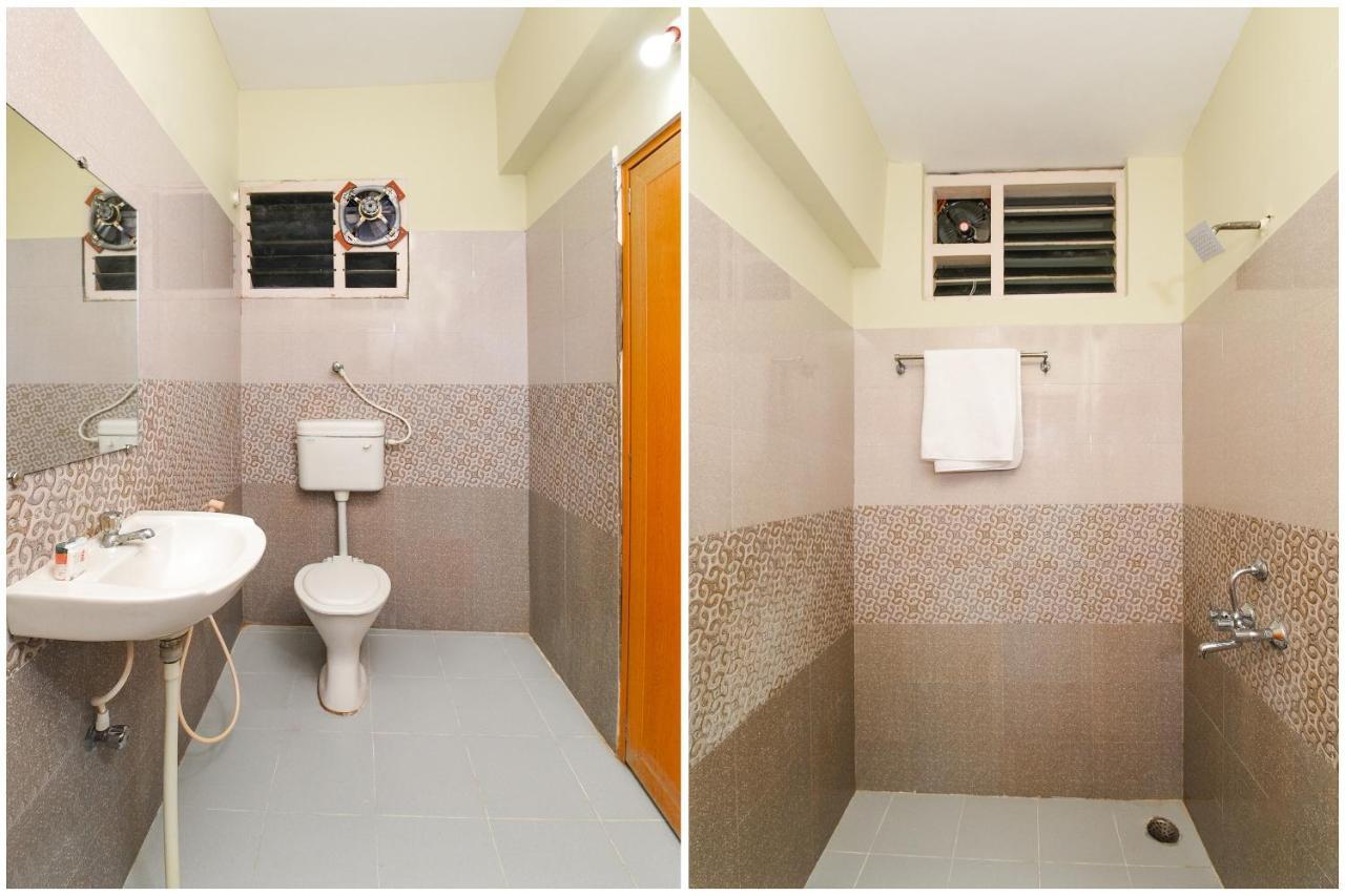 Oyo 26234 Annapurna Nilayam Hotel Vijayawada Ngoại thất bức ảnh